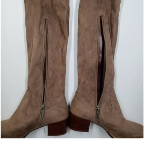 BCBGeneration Sawyar Over Knee Boots Size 39 - Picture 3 of 9